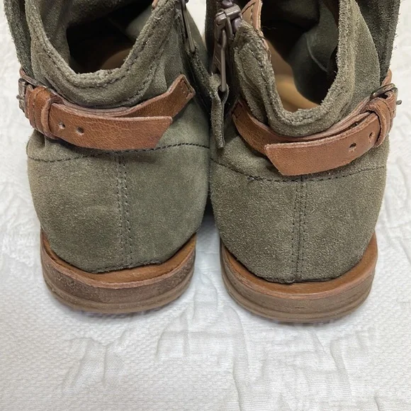 Miz Mooz Finney Gladiator Sandals Flats Shoes Green Suede Leather 40 US 9.5 - Picture 6 of 9